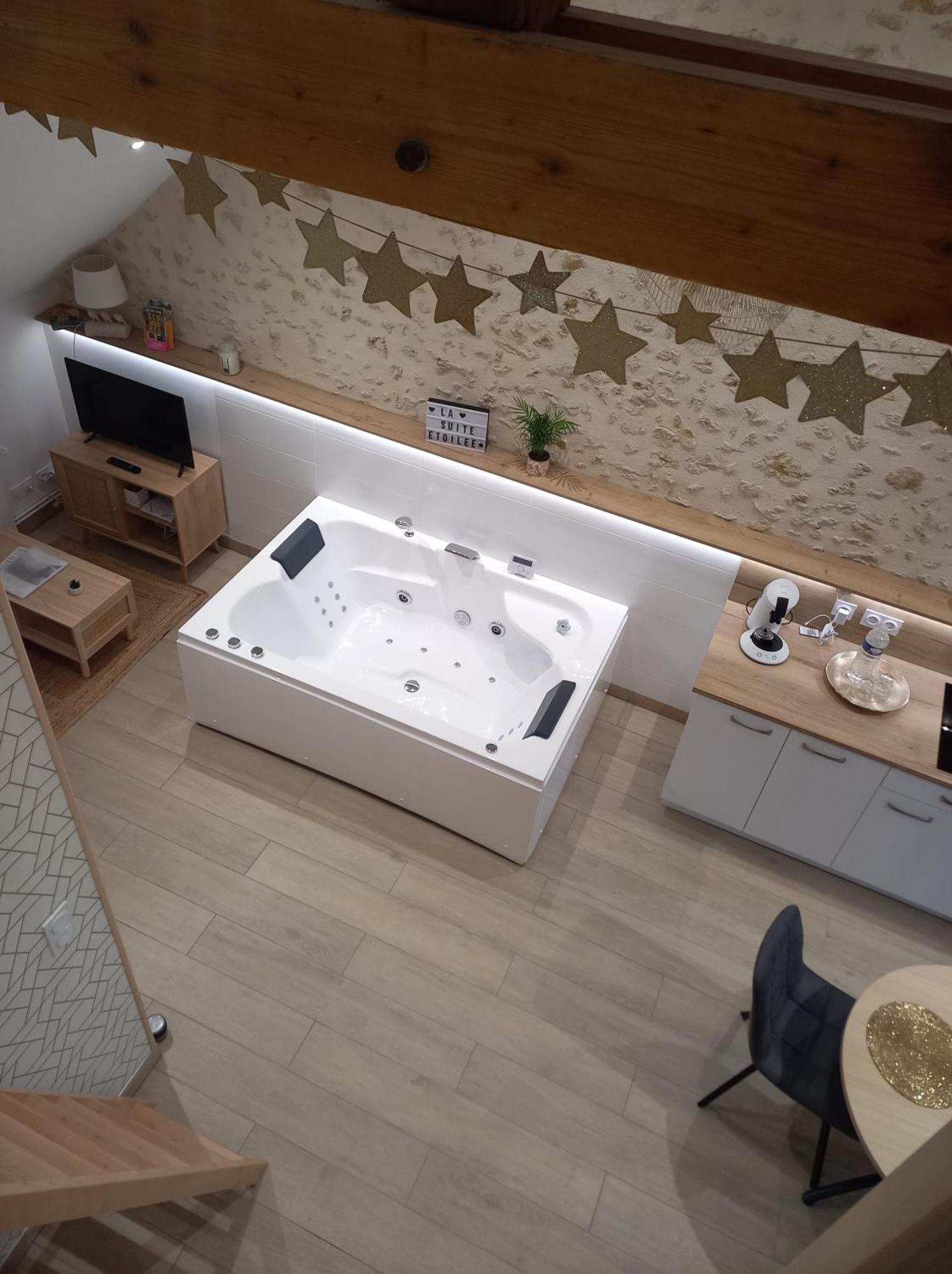 Gites & Spa Du Bien-Etre - Spa Privatif Courgains 外观 照片
